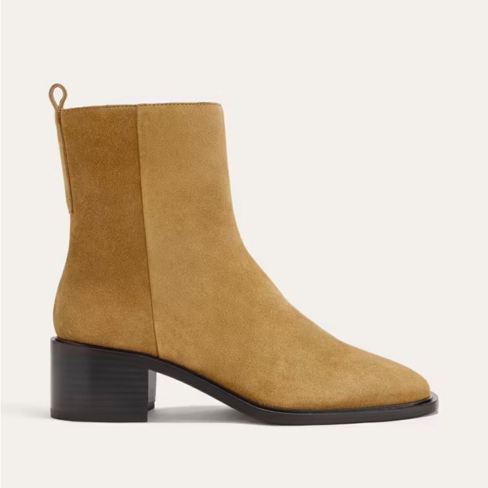 New Everlane The City Boot In Sand Suede